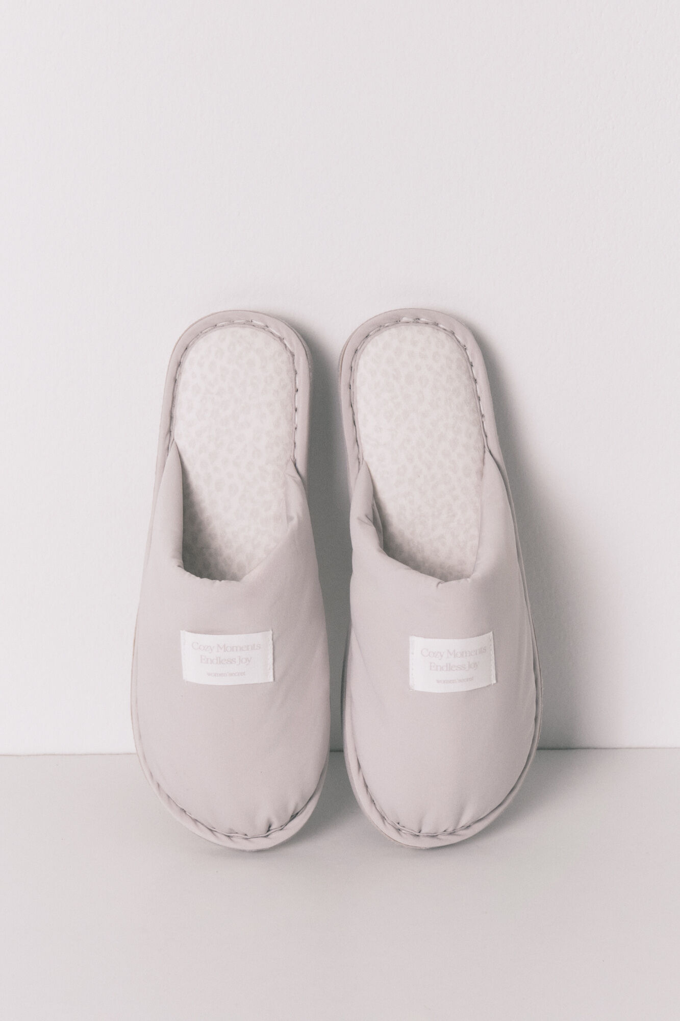 Women'secret Chinelos de quarto acolchoados