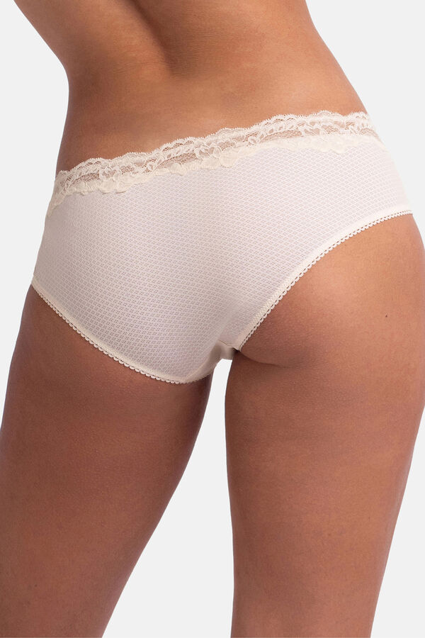 Dorina Braga hipster bege