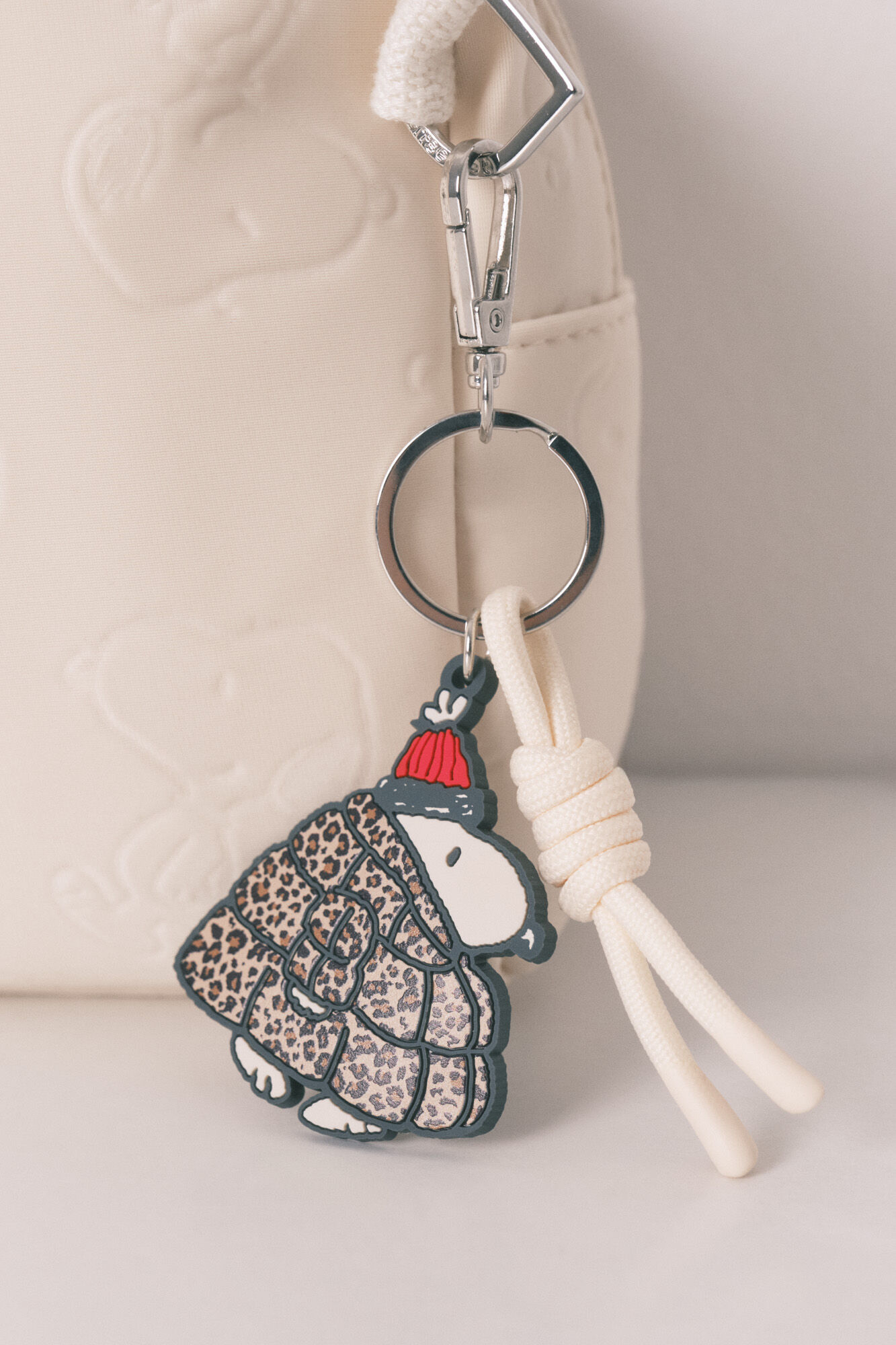 Women'secret Necessaire grande de neoprene branca com estampa do Snoopy