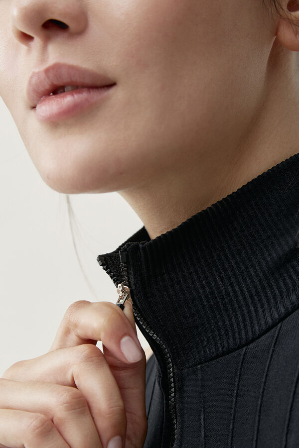 Born Living Yoga Top Dandara Black negro