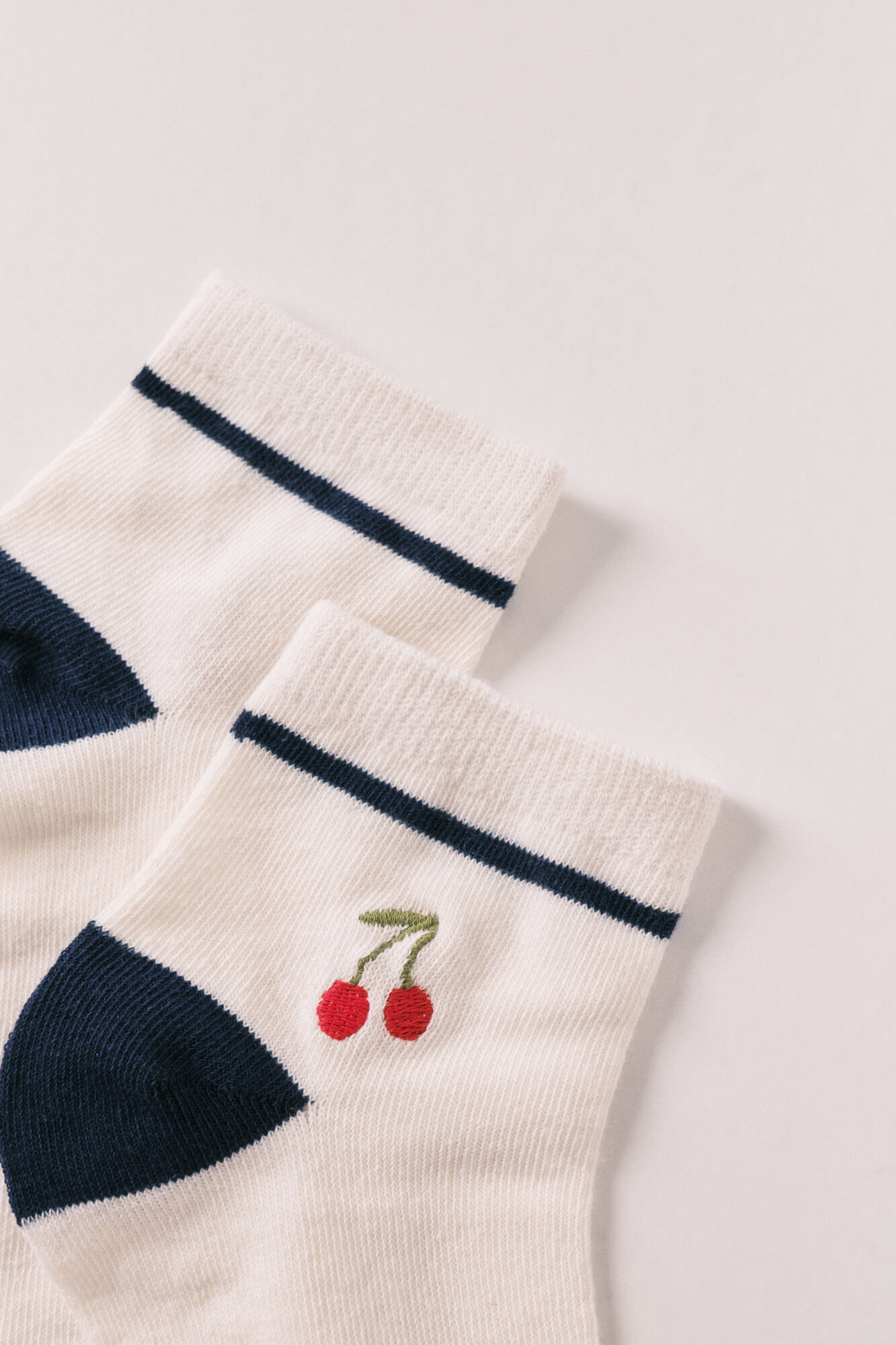 Women'secret Meias curtas bordado cerejas