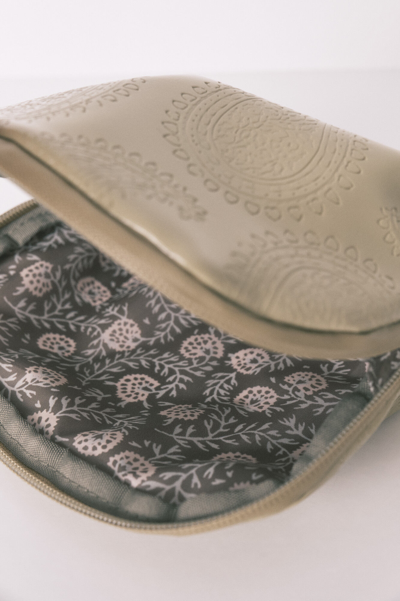 Women'secret Necessaire pequena de couro n&eacute;cessaire c&aacute;qui 