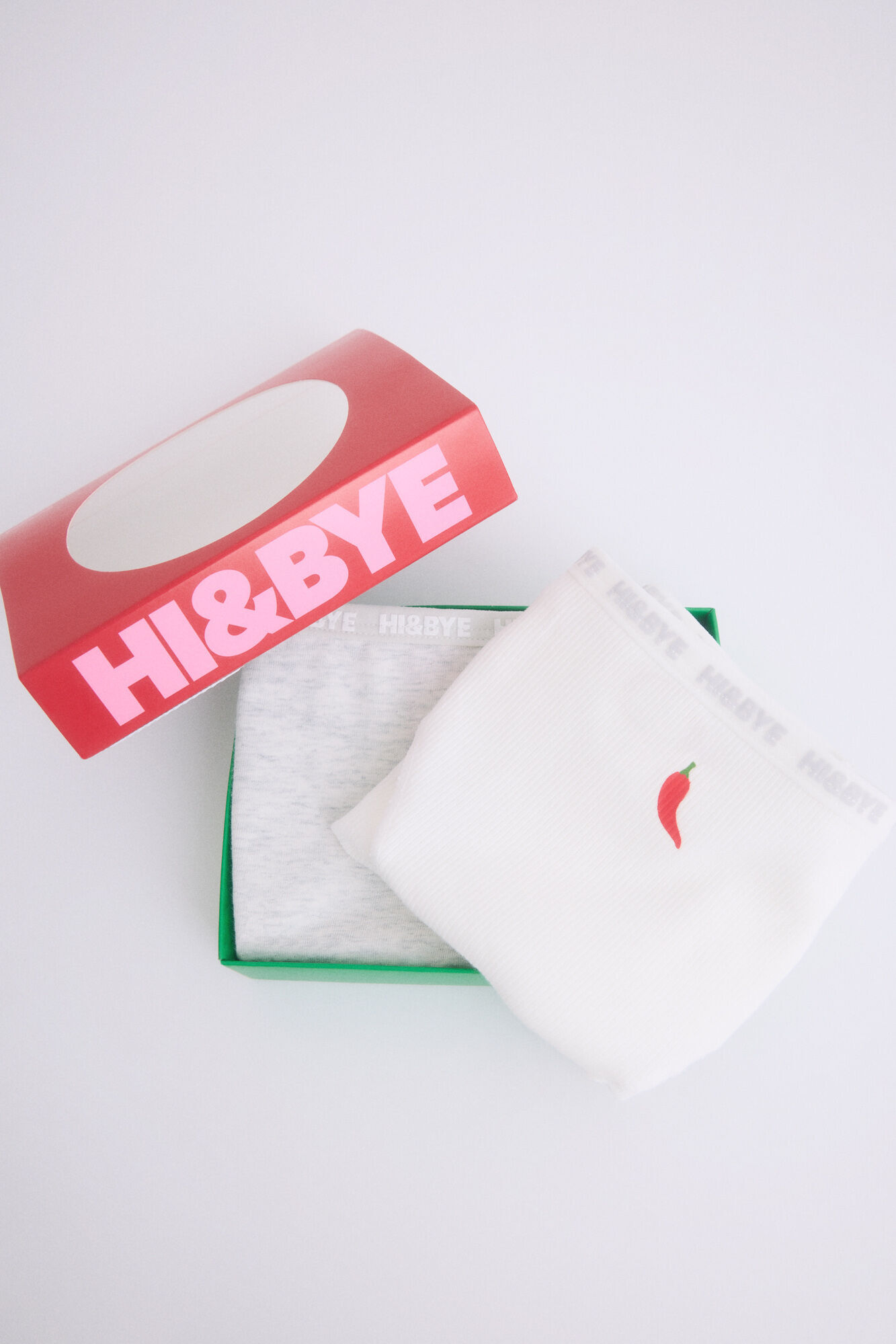 HI&BYE Pacote de 3 cuecas cl&aacute;ssicas preta, branca, cinza