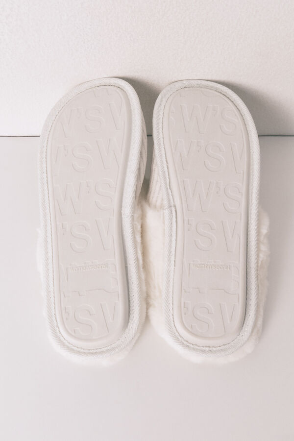 Women'secret Zapatillas casa canal&eacute; pelo blanco lurex marfil