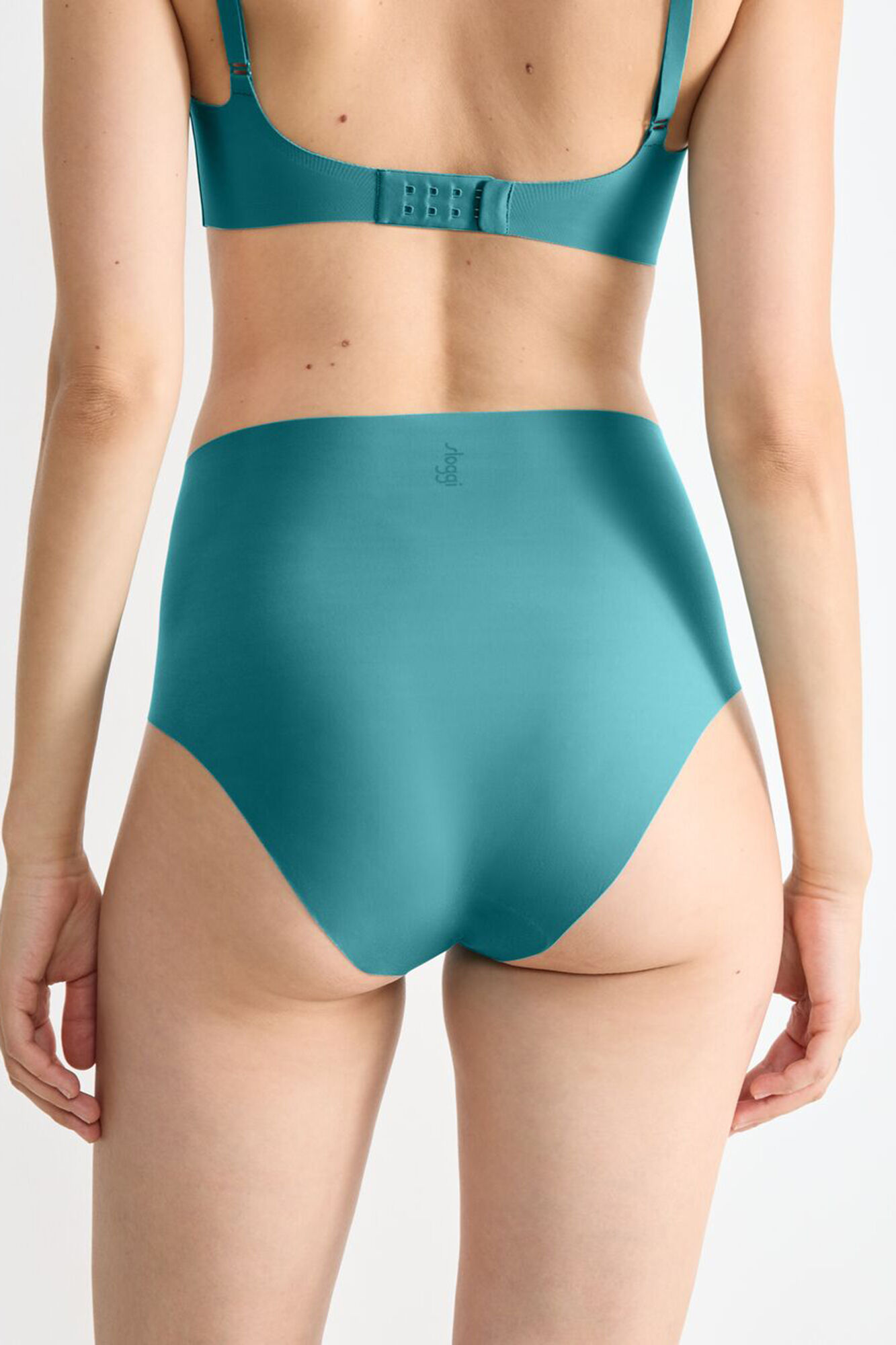 Sloggi Cueca alta sem costuras