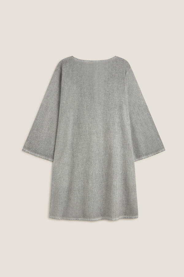 Textura T&uacute;nica algod&oacute;n detalle bordado gris