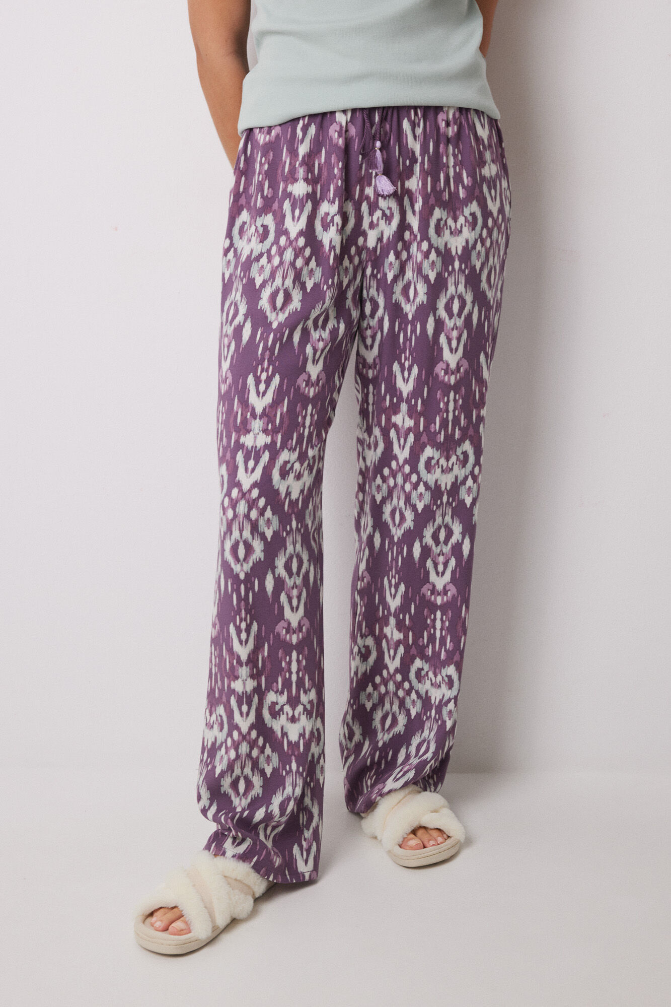 Women'secret Pantal&oacute;n largo estampado geom&eacute;trico morado