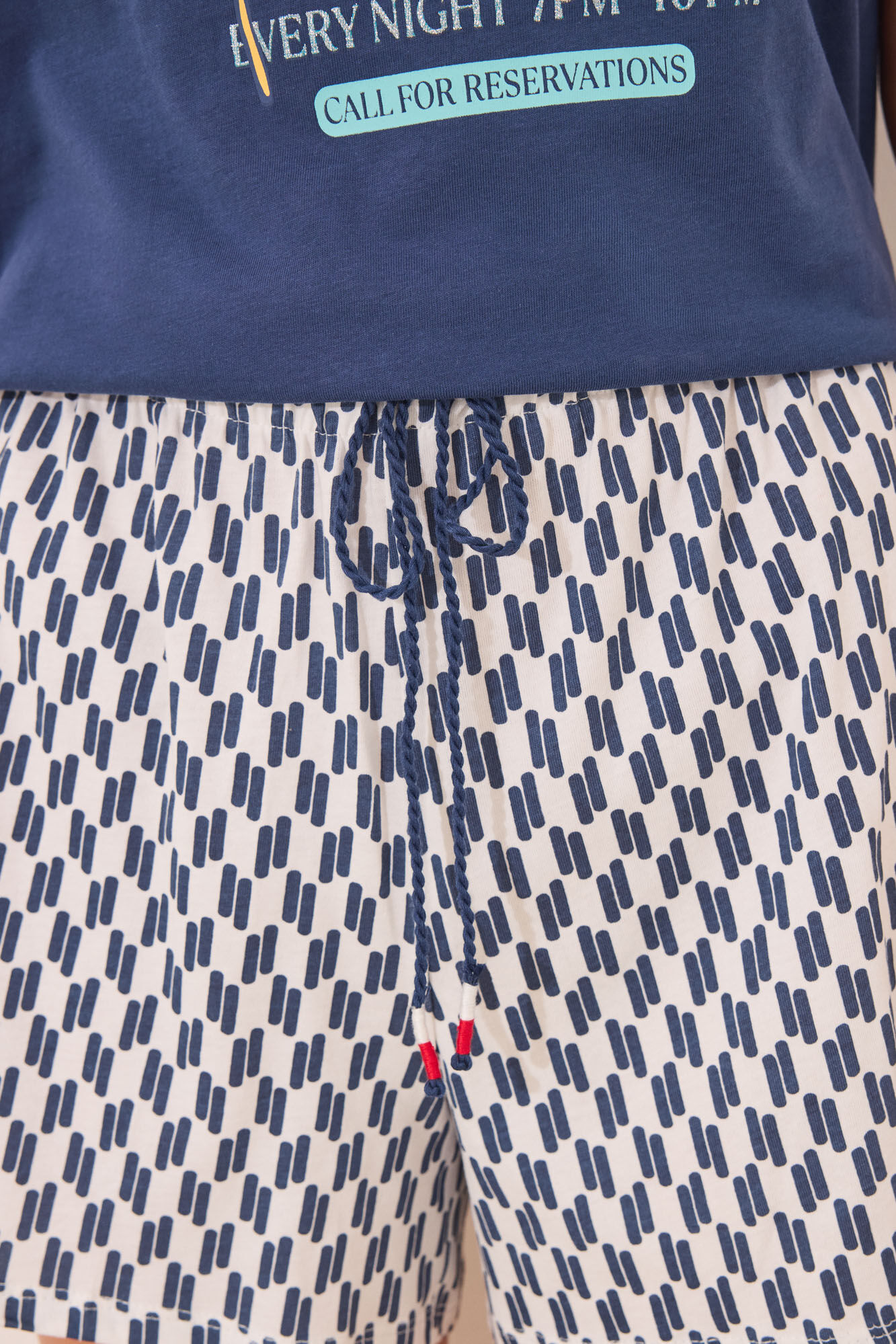 Women'secret Pijama corto 100% algod&oacute;n geom&eacute;trico Snoopy