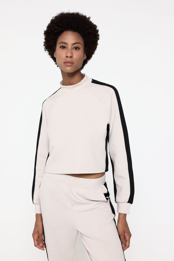 Only Play Sweatshirt bege curto de gola alta com tiras laterais pretas cinzento