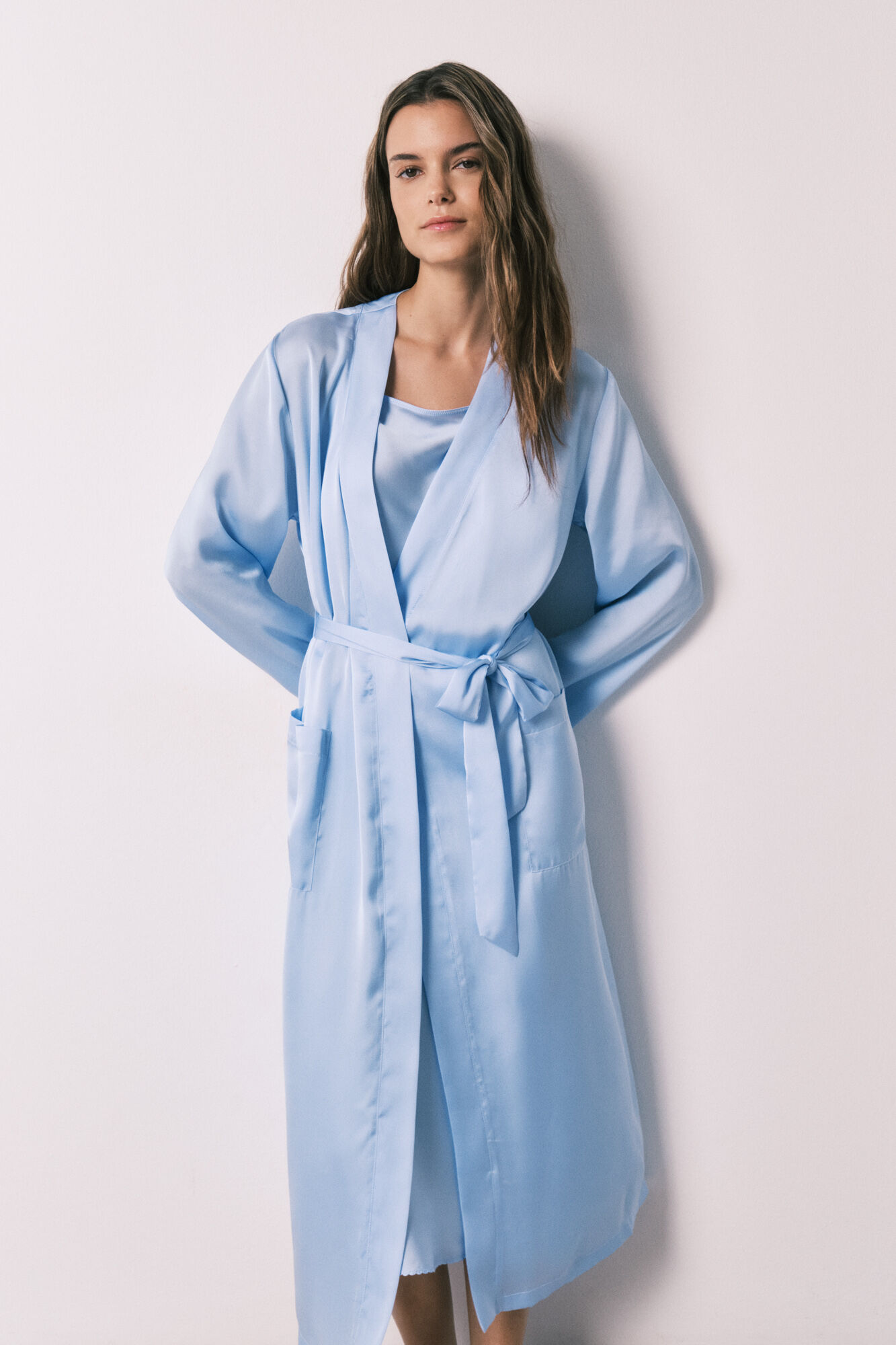 Women'secret Bata midi sat&eacute;n azul