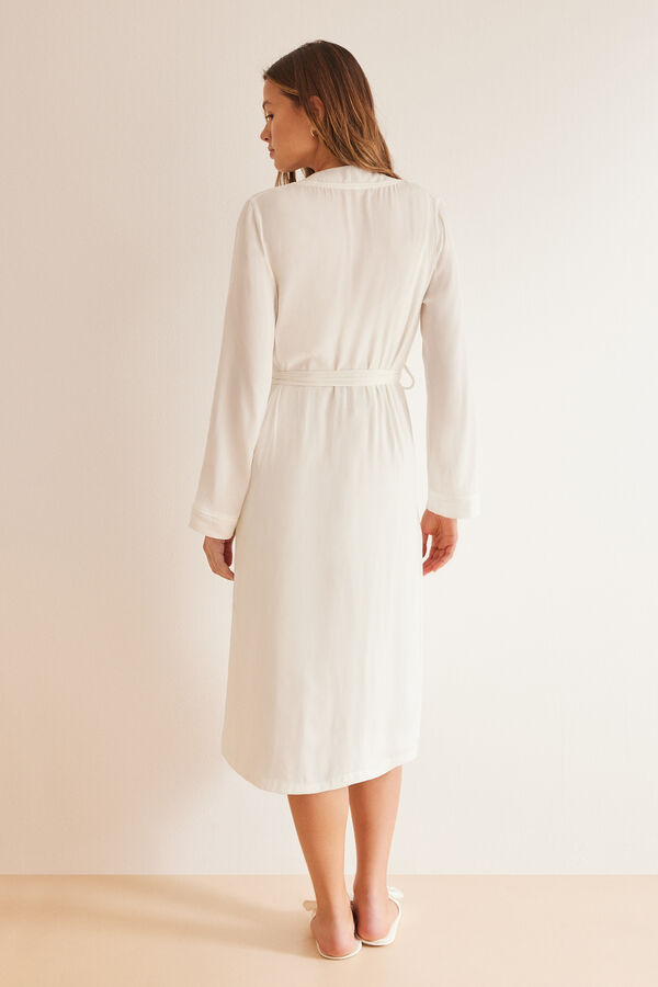 Women'secret Bata larga sat&eacute;n blanca marfil
