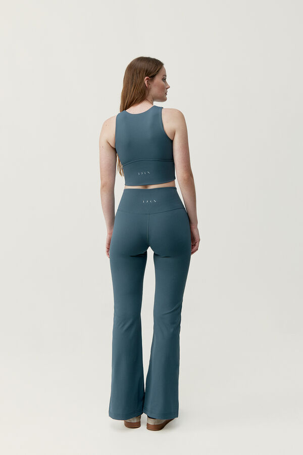 Born Living Yoga Top Elin Slate azul
