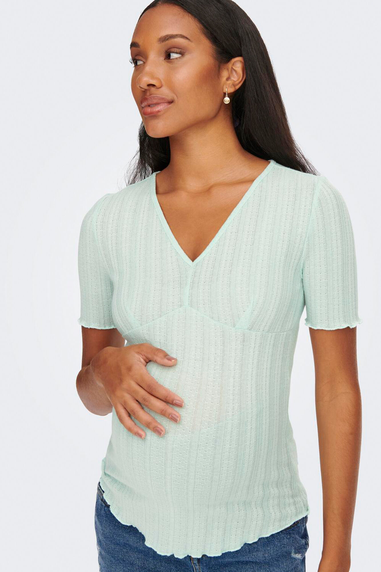 Only Maternity Top cuello pico maternity