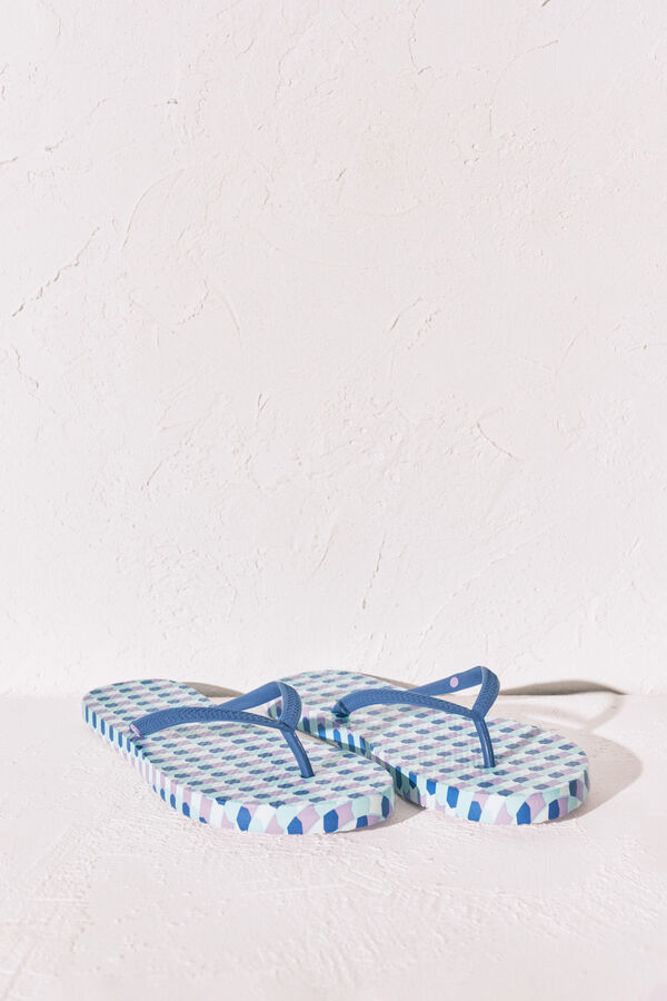 Women'secret Chanclas dedo estampado geom&eacute;trico azul estampado