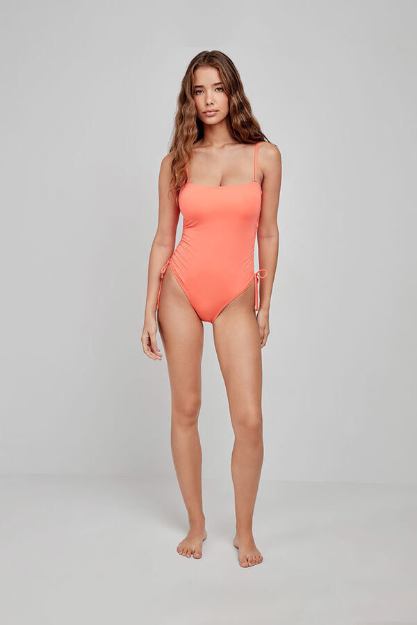 Gisela Fato de banho sem aro na cor coral fl&uacute;or borgonha