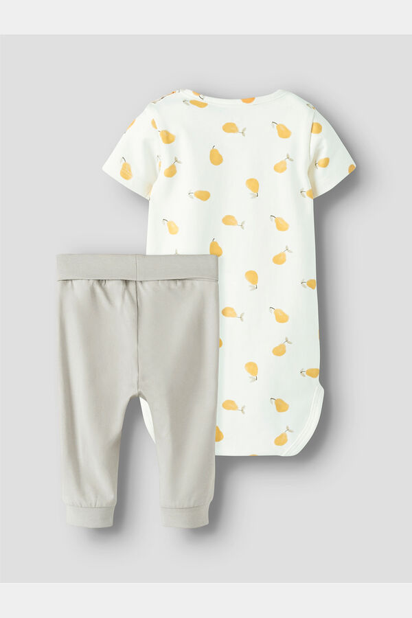 Name it Conjunto de beb&eacute; beige