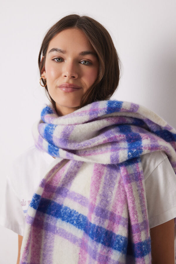 Women'secret Bufanda efecto lana cuadros Snoopy  estampado