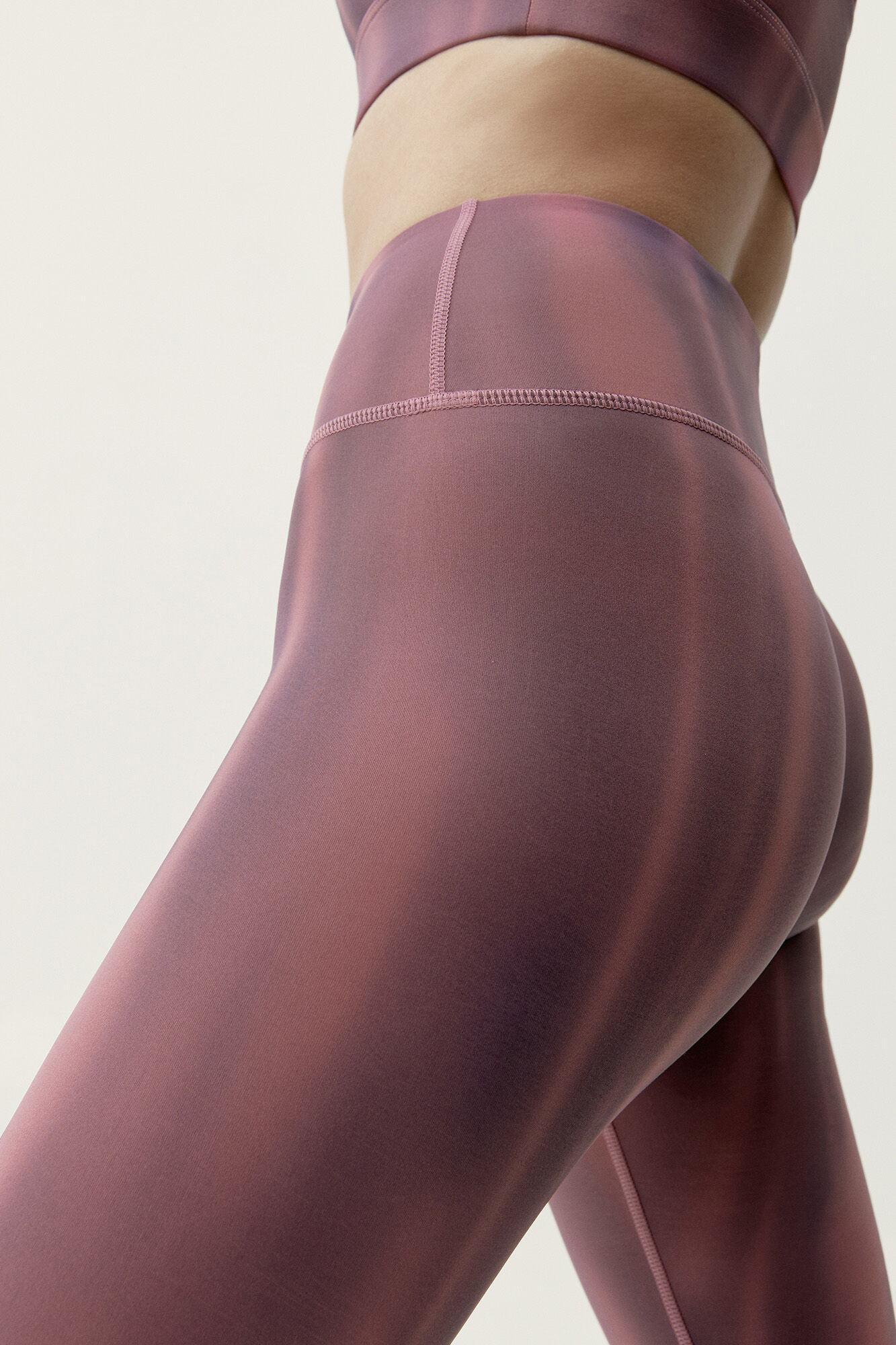 Born Living Yoga Legging Blanche Beet Plant