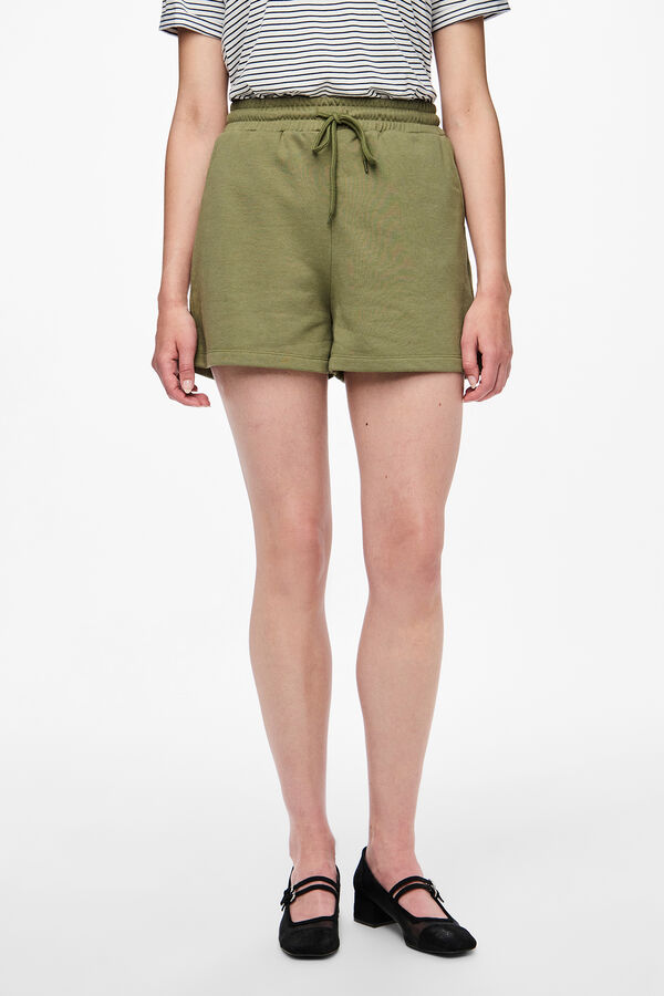 Pieces Pantal&oacute;n corto verde