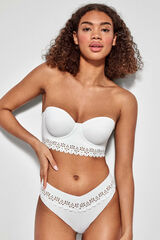 Gisela Cuequinha v branco