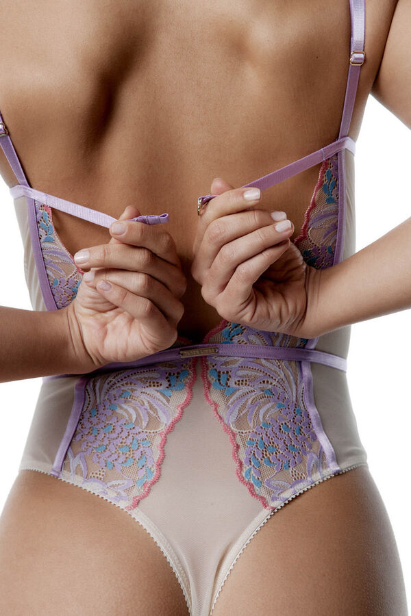 Black Limba Body de renda aro falso em renda e malha Arden estampado