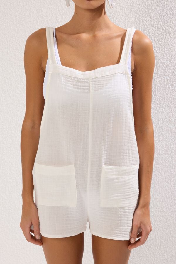 Trendyol Mono corto bolsillos textura blanco