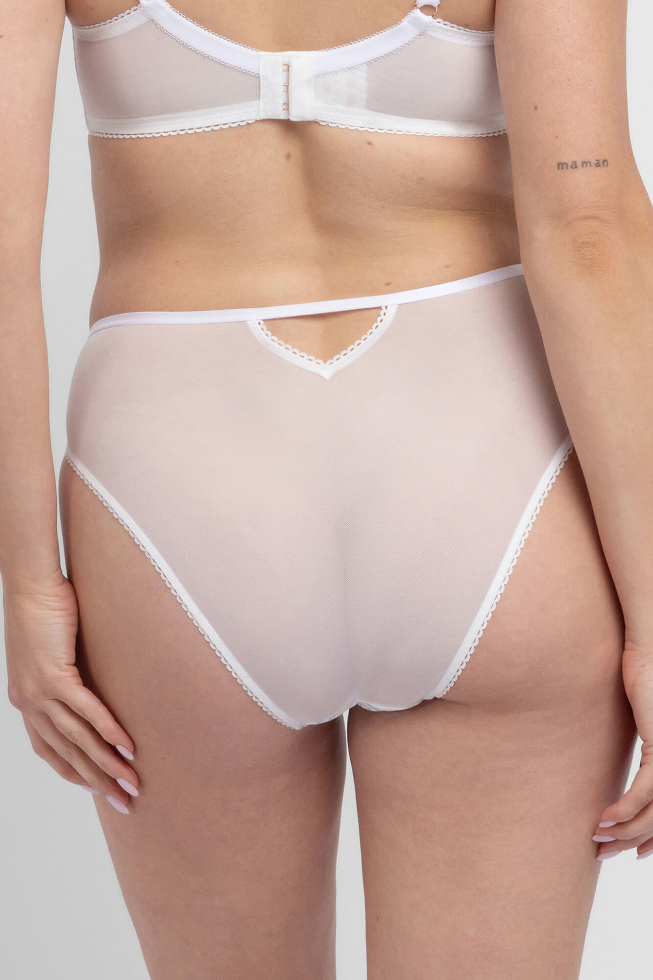 Dorina Cueca perna alta Darla