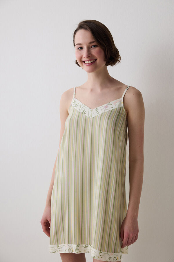 Penti Camisa de dormir curta com al&ccedil;as riscas estampado