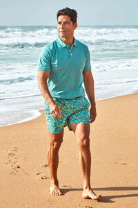 Gocco Mai&ocirc; do pai com flores azuis