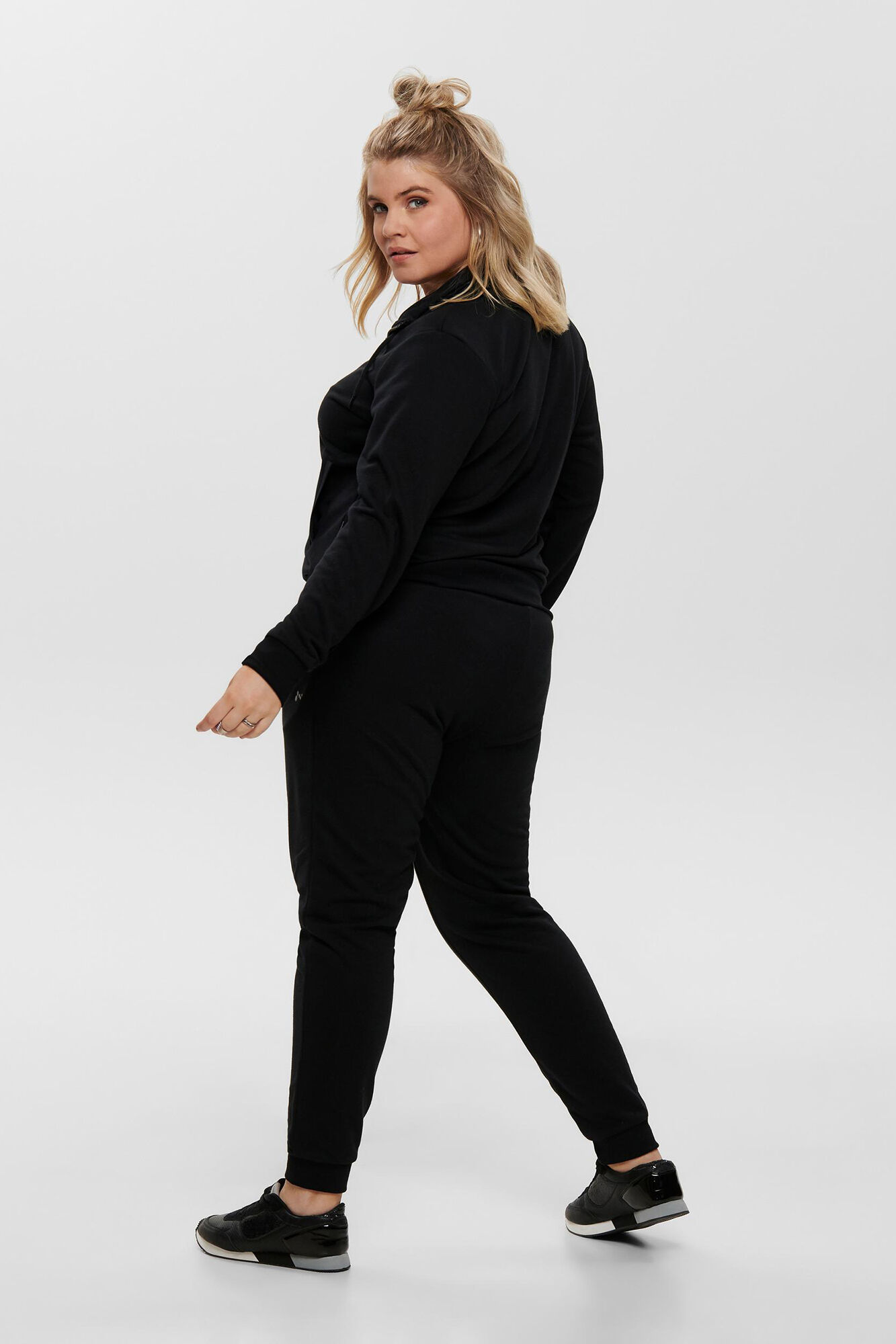 Only Play Curvy Pantal&oacute;n deportivo jogger talla grande