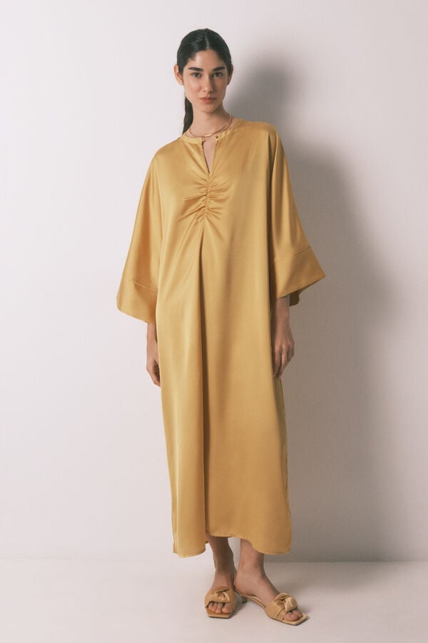 Women'secret Vestido caft&aacute;n sat&eacute;n mostaza amarillo