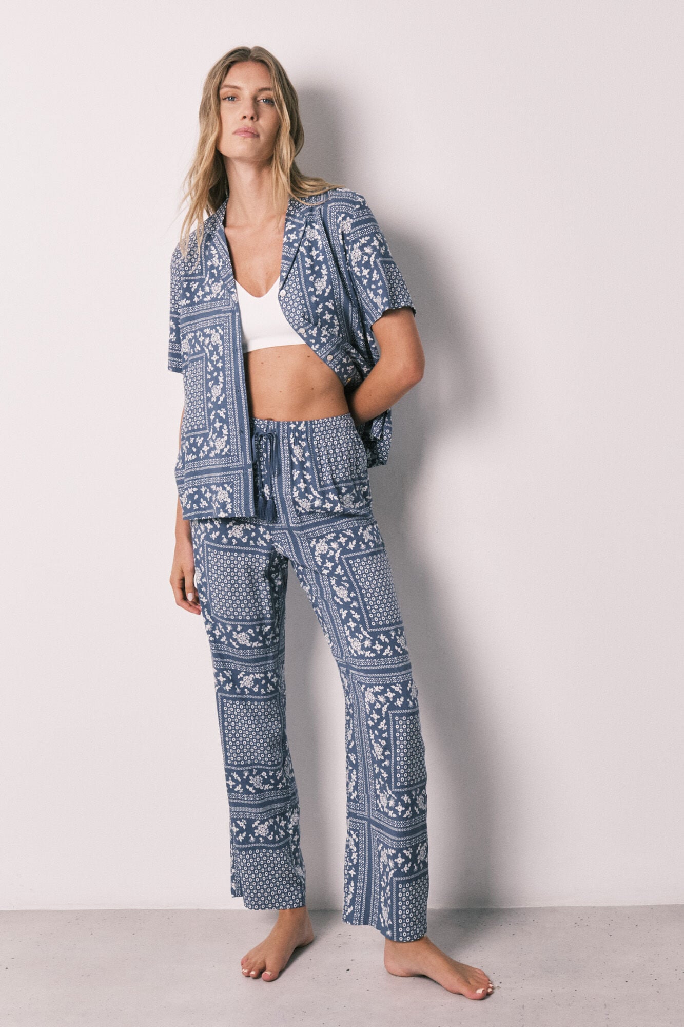 Women'secret Pijama camiseiro comprido manga curta estampado bandana azul