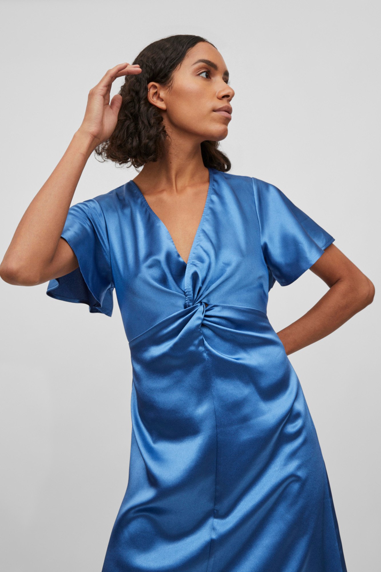 Vestido satinado de manga corta Ofertas en vestidos de mujer