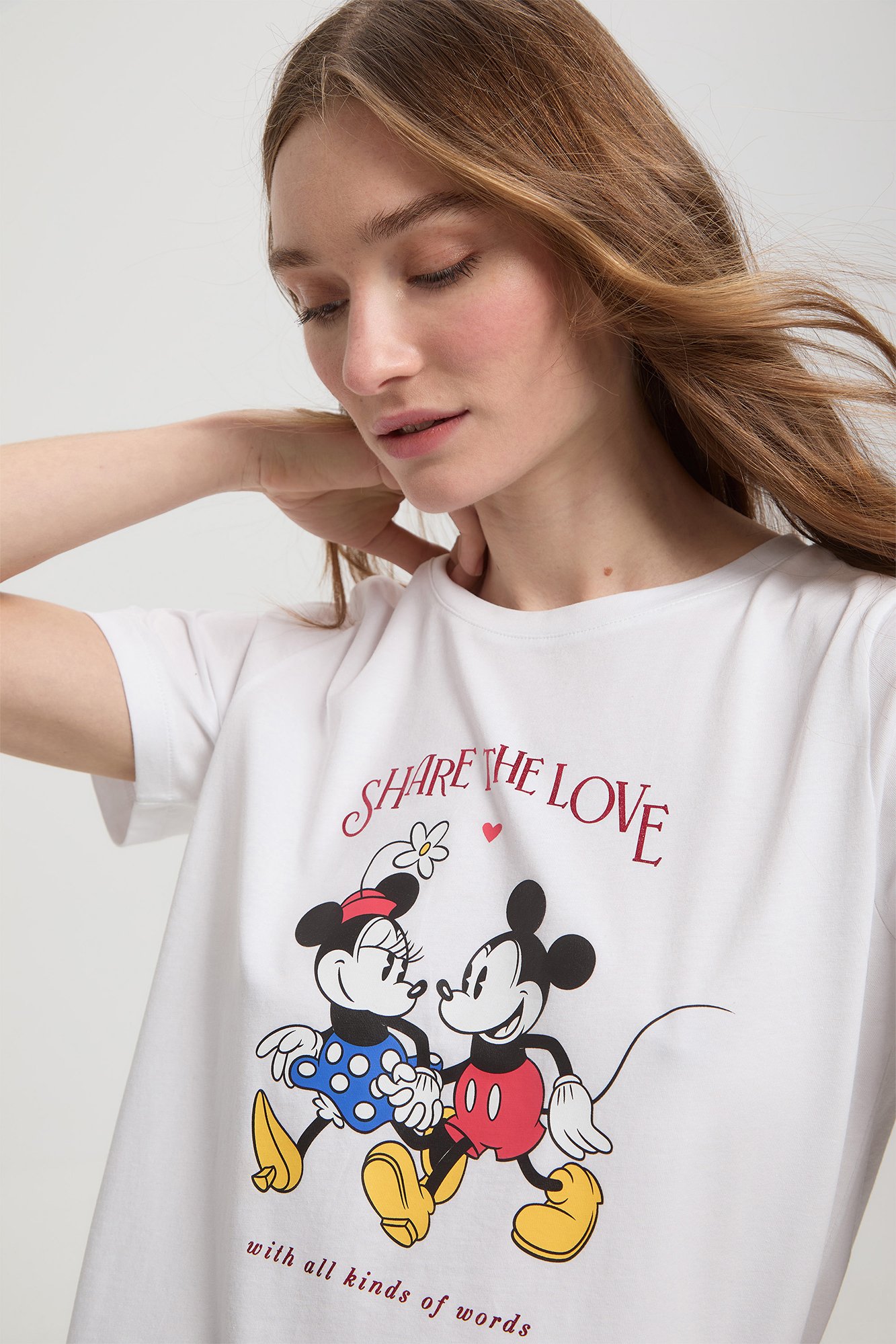 Camiseta licencia Mickey y Minnie Mouse manga corta Ofertas en