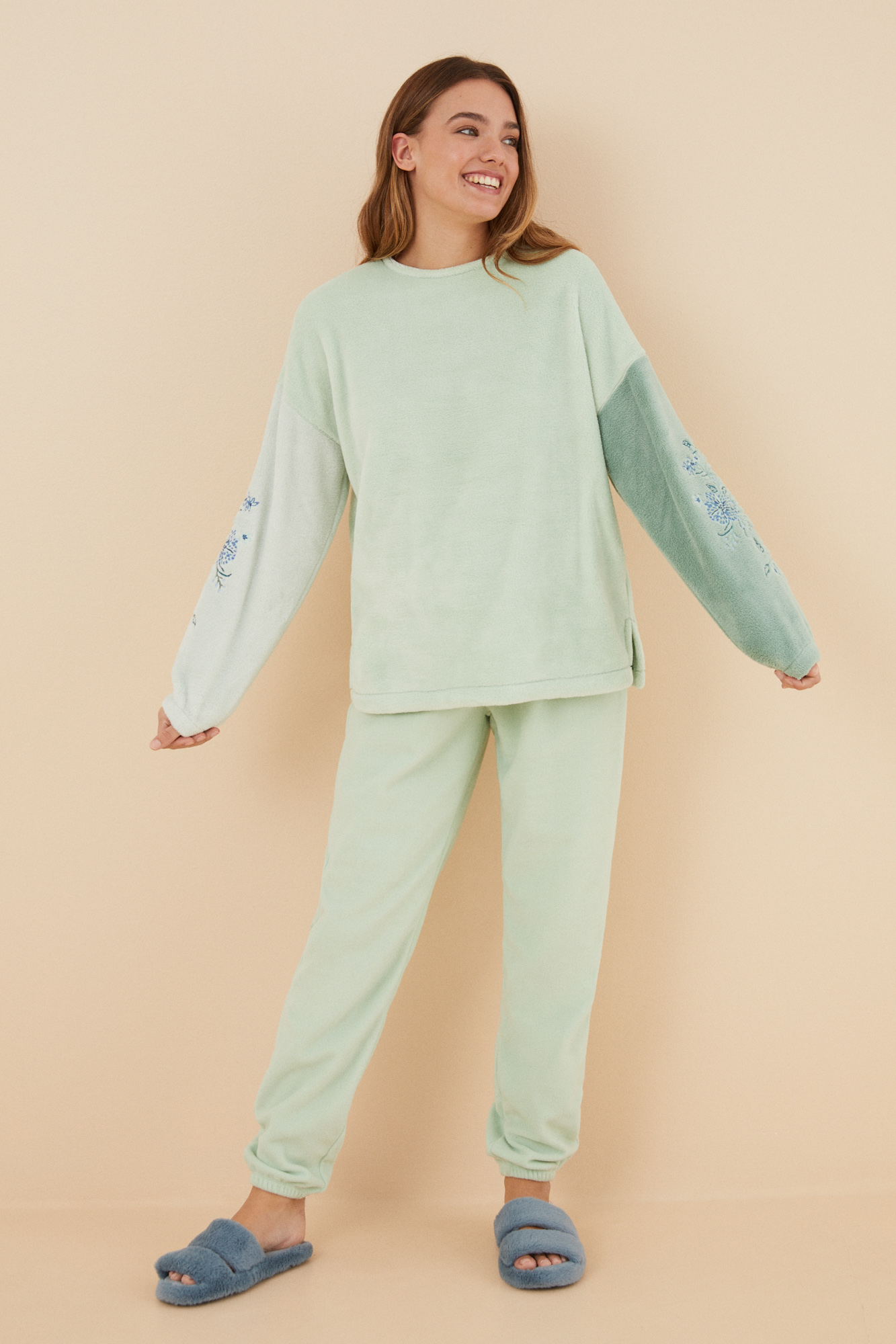 Pijama De Mujer Corto Algodón Modal Gris