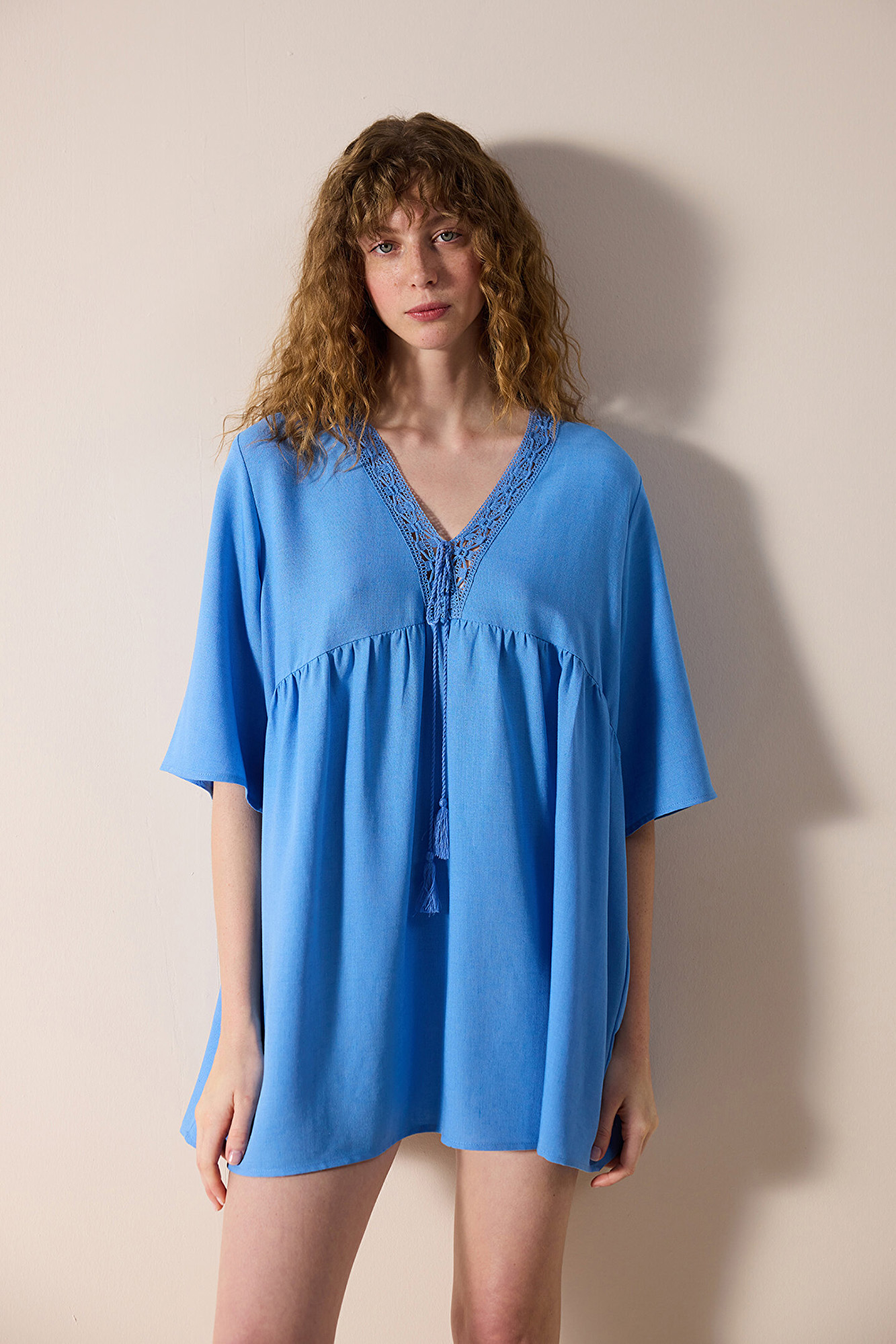 Vestido azulito cinto cafecito